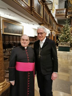 Regionalbischof mit BIschof Meier